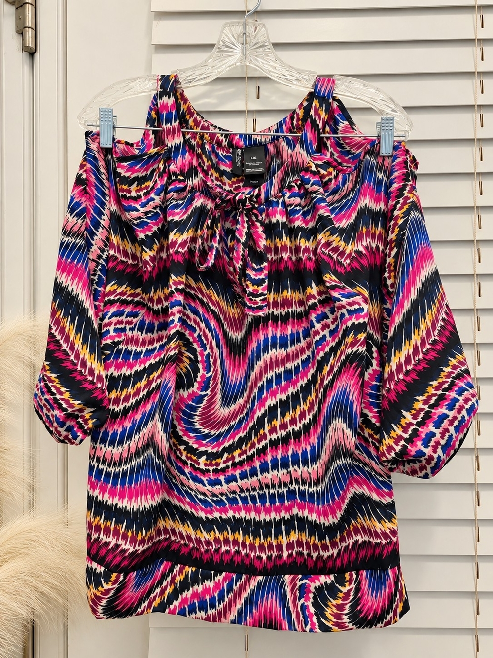 Bisou Bisou Pink Multicolor Cold-Shoulder Blouse with Tie Neck